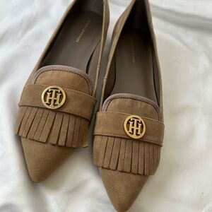 Tommy Hilfiger Suede loafers Size 9M in Tan New
